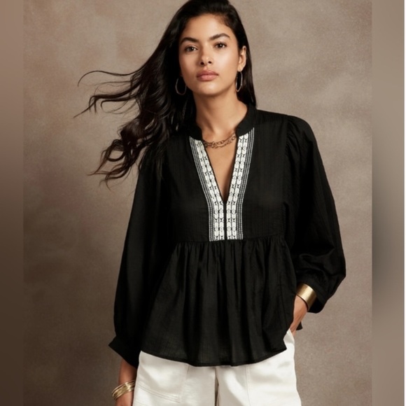 Banana Republic Tops - BANANA REPUBLIC NWT Black Boho Peplum Long Sleeve Flowy Top in Size XS